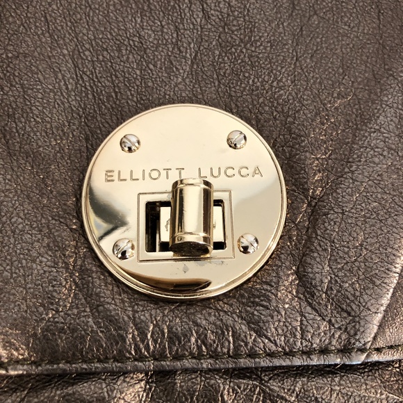 Elliott Lucca Bronze Metallic Envelope Bag, detachable chain handle - Picture 2 of 16